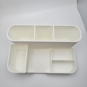 Make-Brush Organizer Available in Multiple Colors